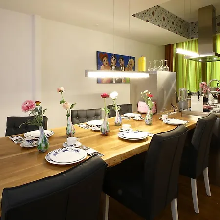 Apartment Luxury Family Houses